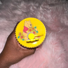 Load image into Gallery viewer, Honey Bee Pooh Libbey Glass
